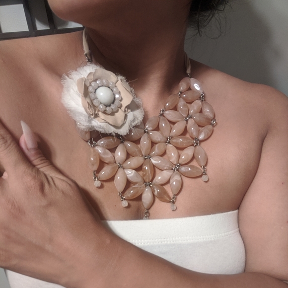 MARQUIS BEAD NECKLACE - Picture 9 of 11